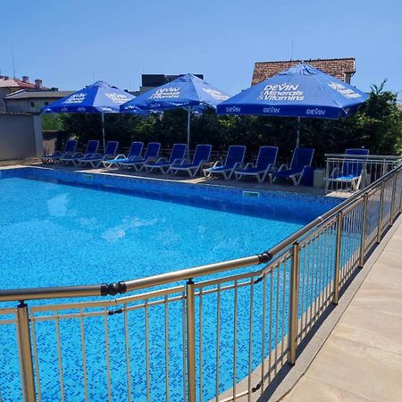 Vemara City Boutique Hotel-Free Parking Varna Exterior foto
